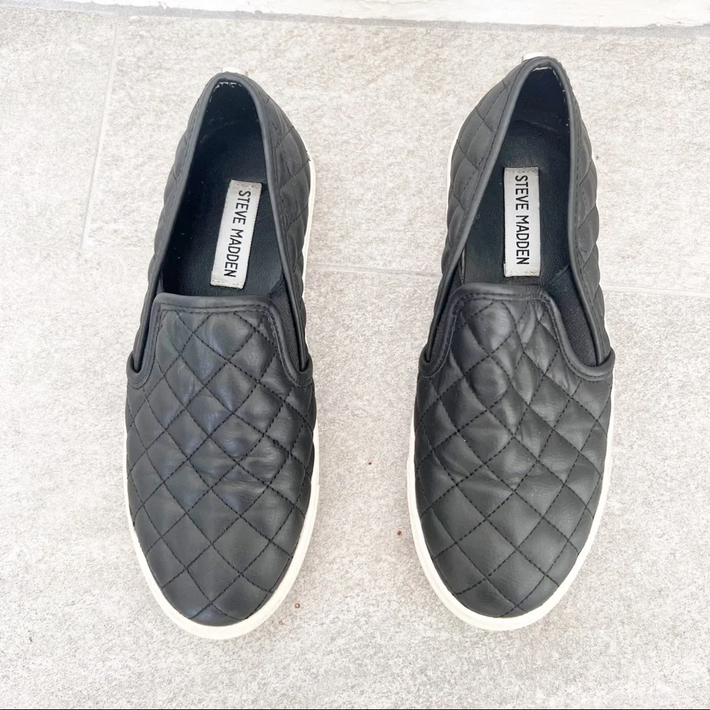 Steve Madden Shoes Black Ecentrcq Quilted Slip On Sneakers Womens Size 6 - Picture 3 of 6